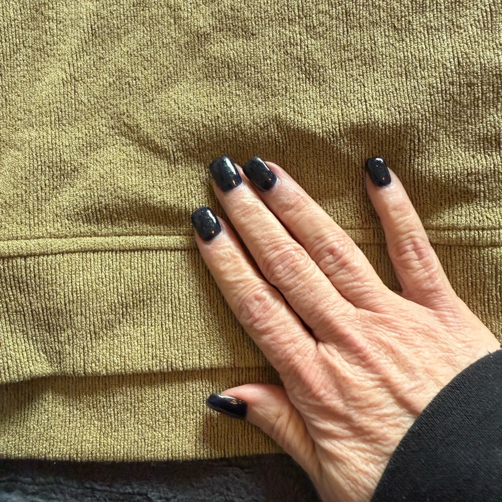 Oversized Gilli Collared L/S Textured Sample Top - Picture 7 of 8